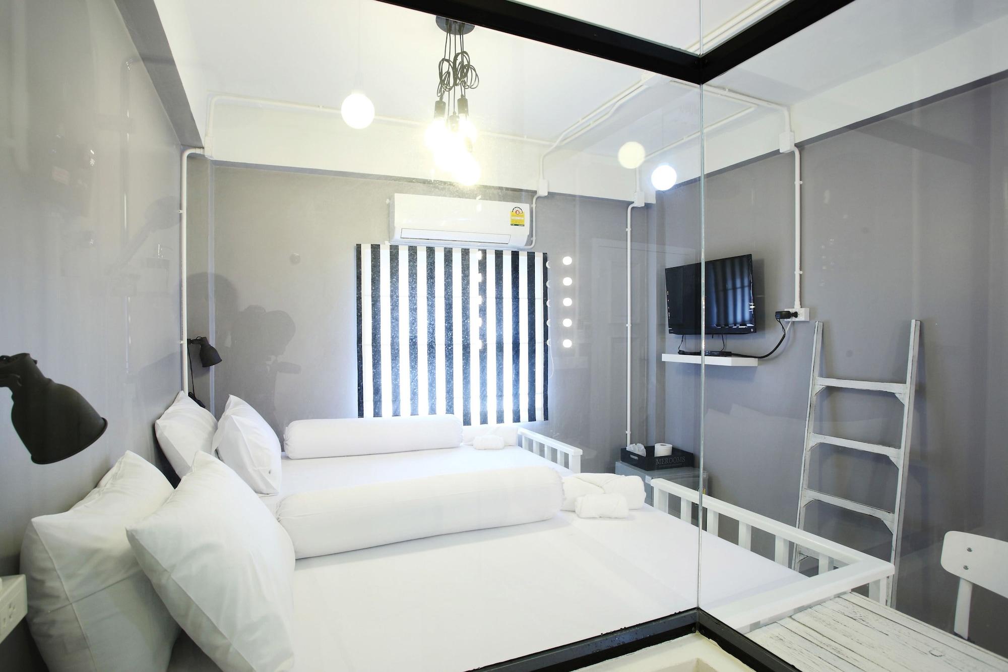 Meroom Phuket Buitenkant foto