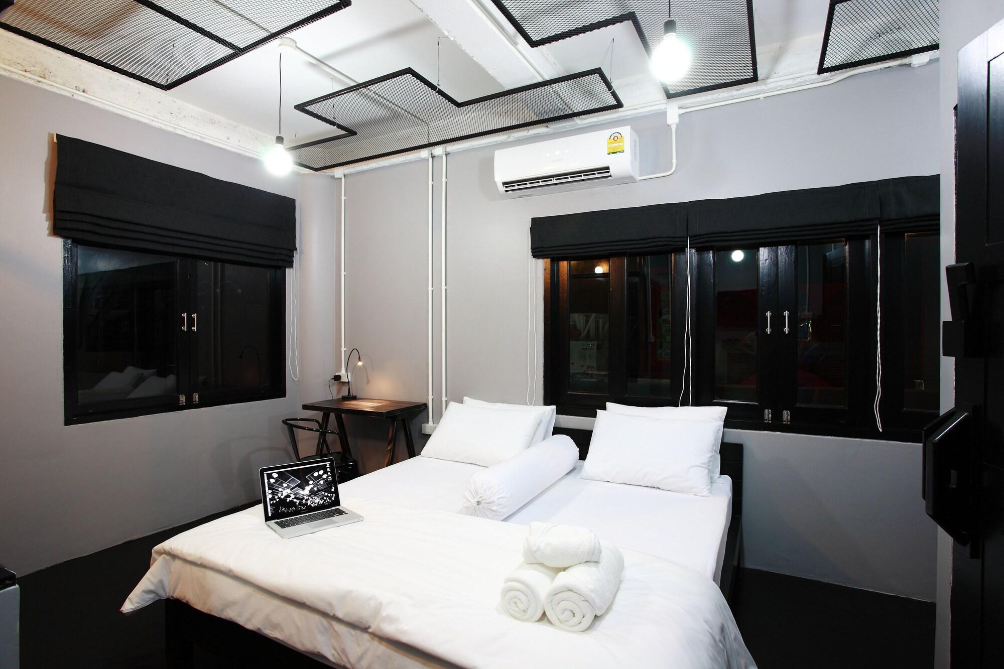 Meroom Phuket Buitenkant foto