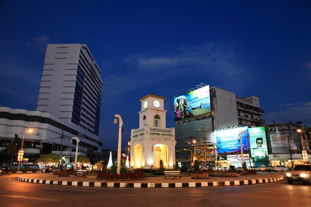 Meroom Phuket Buitenkant foto