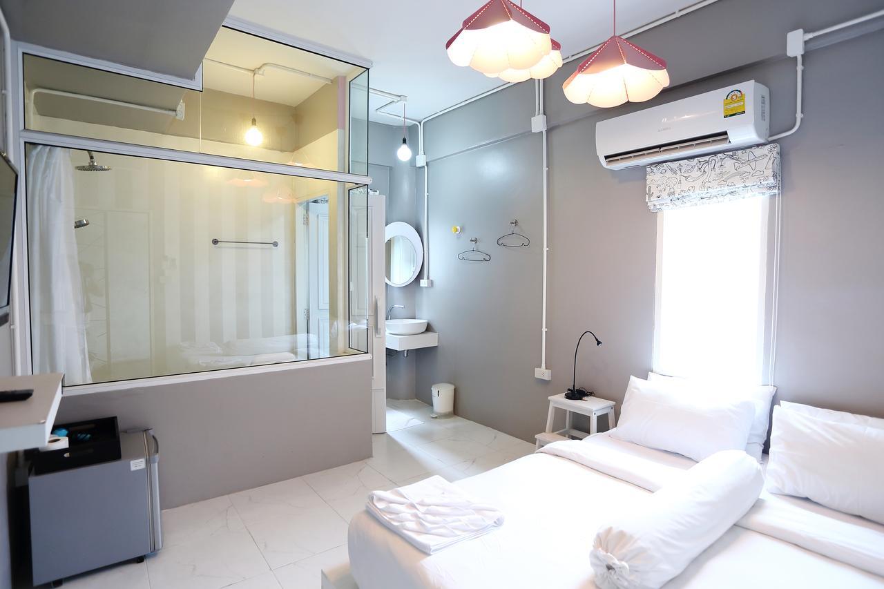 Meroom Phuket Buitenkant foto